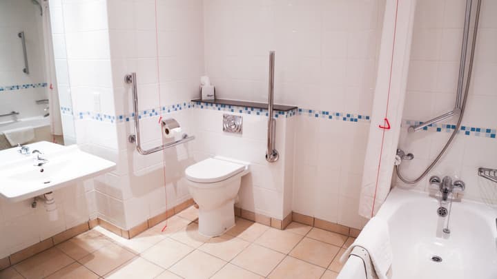 Holiday Inn Runcorn by IHG