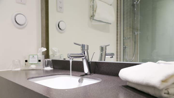 Holiday Inn Runcorn by IHG