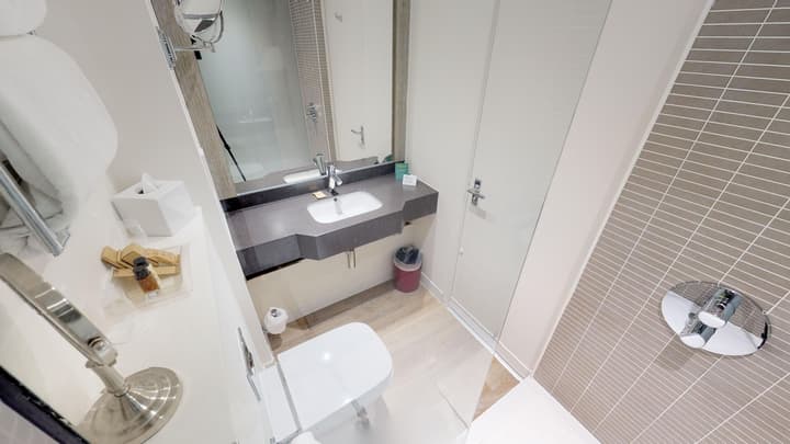 Holiday Inn Runcorn by IHG