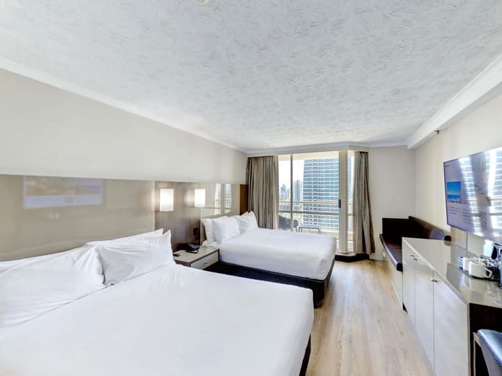 Novotel Surfers Paradise