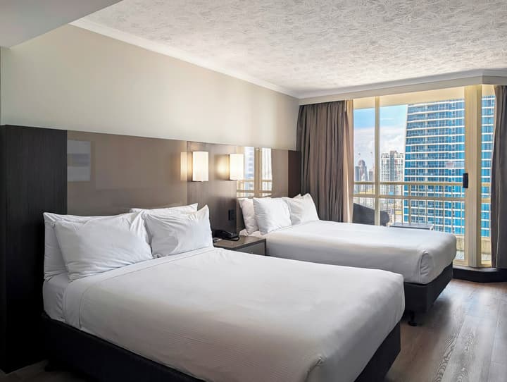 Novotel Surfers Paradise