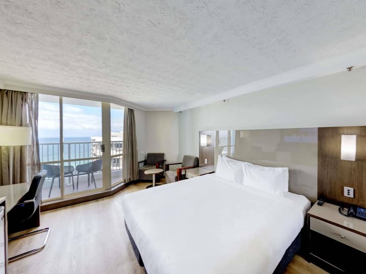 Novotel Surfers Paradise
