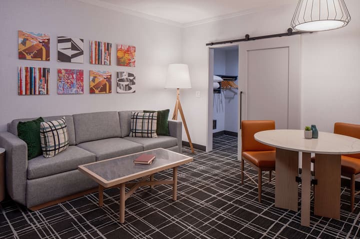 DoubleTree Suites by Hilton Hotel Salt Lake City
