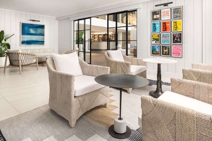 The Pell - Part of JdV by Hyatt