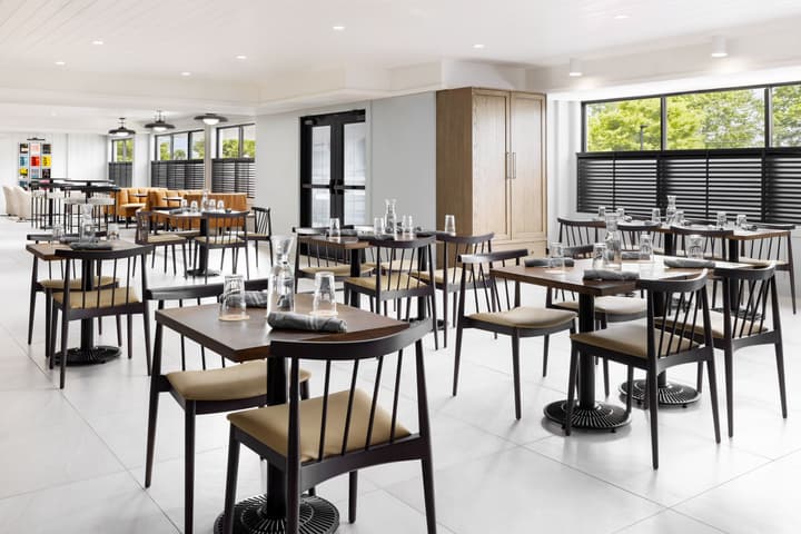 The Pell - Part of JdV by Hyatt