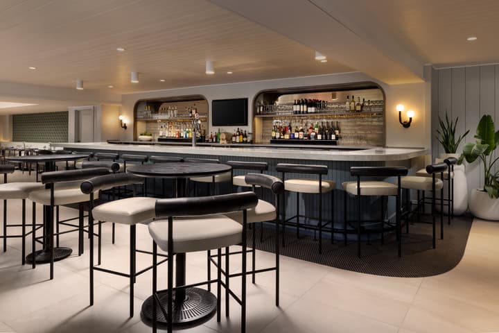 The Pell - Part of JdV by Hyatt