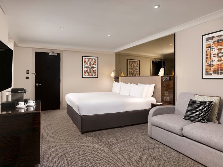 Strand Palace Hotel