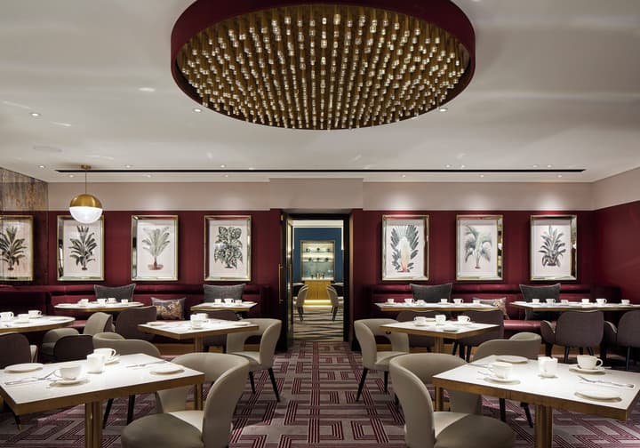 Strand Palace Hotel