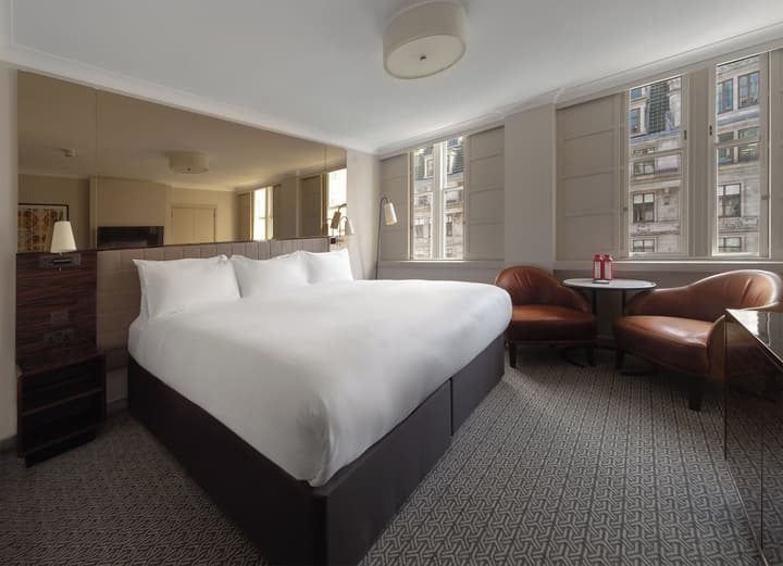 Strand Palace Hotel