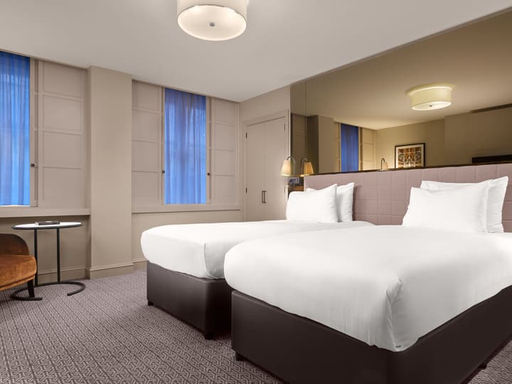Strand Palace Hotel