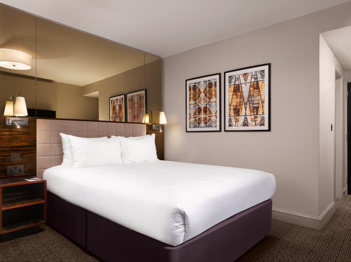 Strand Palace Hotel