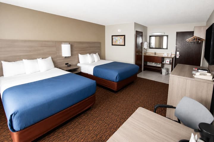 Econo Lodge Duluth near Miller Hill Mall