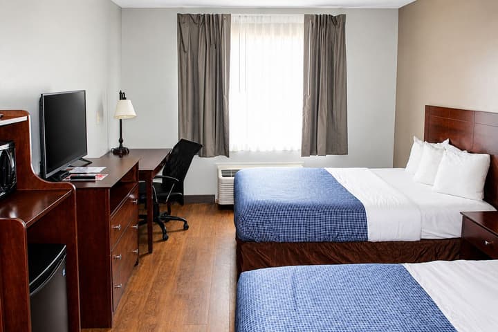 Econo Lodge Duluth near Miller Hill Mall