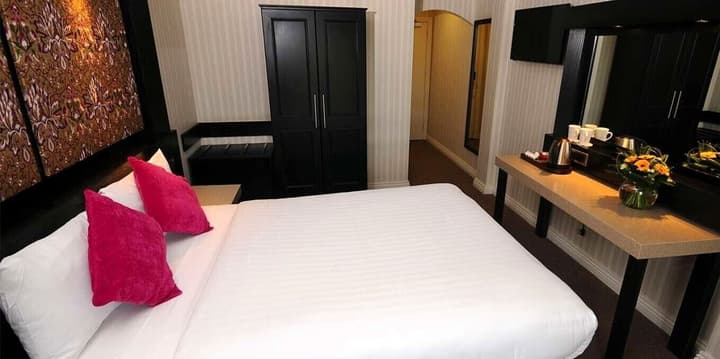 Flannery's Hotel Galway