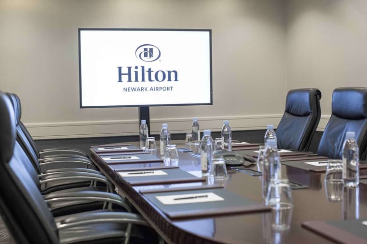 Hilton Newark Airport