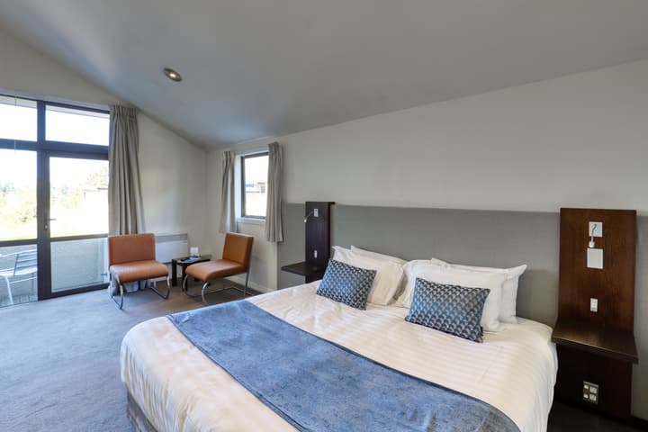Garden Court Suites And Apartments