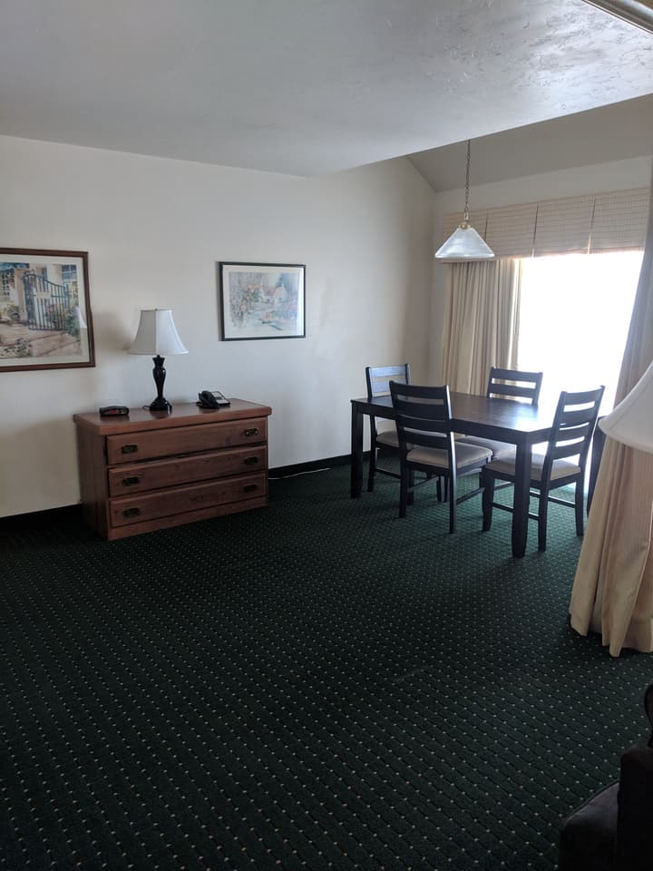 Hawthorn Extended Stay by Wyndham Green Bay