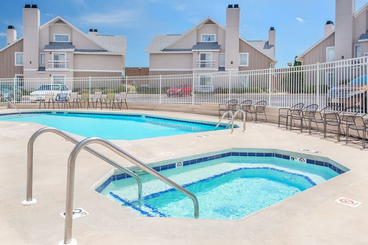 Hawthorn Extended Stay by Wyndham Green Bay