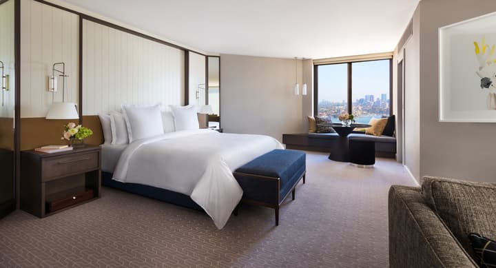 Four Seasons Hotel Sydney