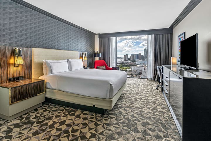Hilton Miami Downtown