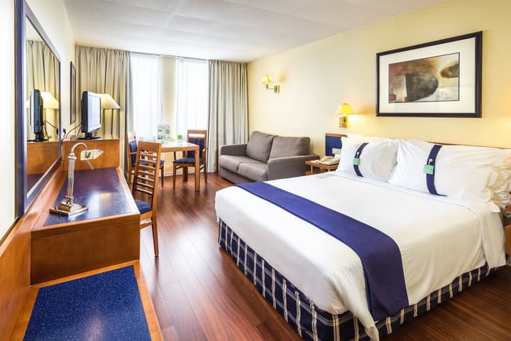 Holiday Inn Lisbon by IHG
