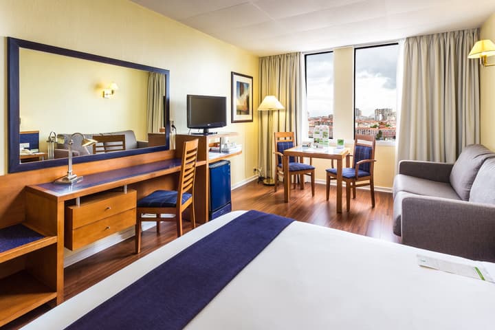 Holiday Inn Lisbon by IHG