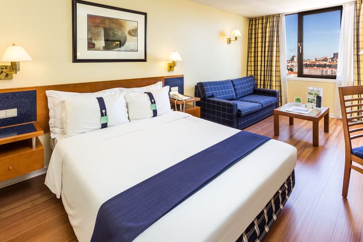 Holiday Inn Lisbon by IHG