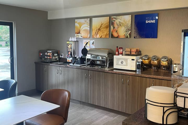 Comfort Inn
