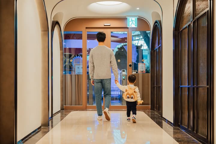 Lotte Hotel World