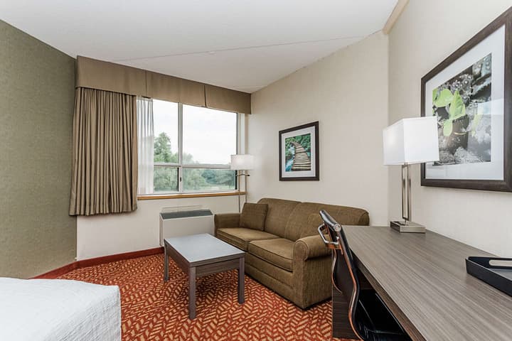 Best Western Inn On The Bay