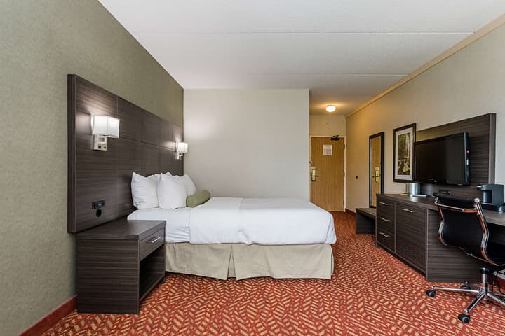 Best Western Inn On The Bay