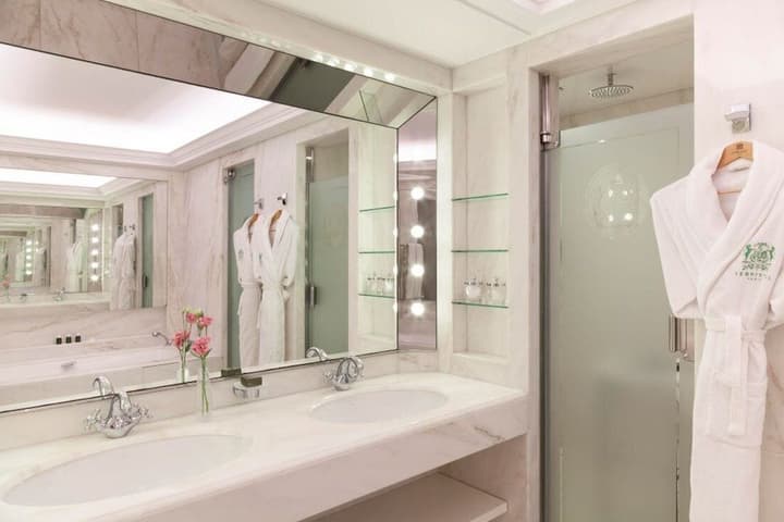 Le Bristol Paris - Oetker Hotels