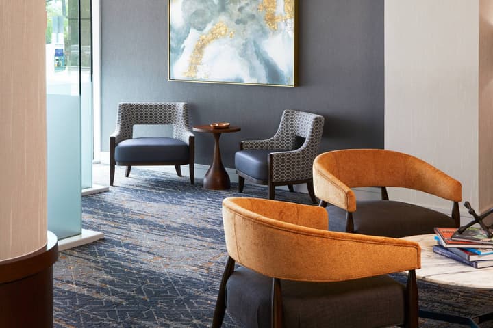 Courtyard by Marriott Los Angeles LAX/Century Boulevard