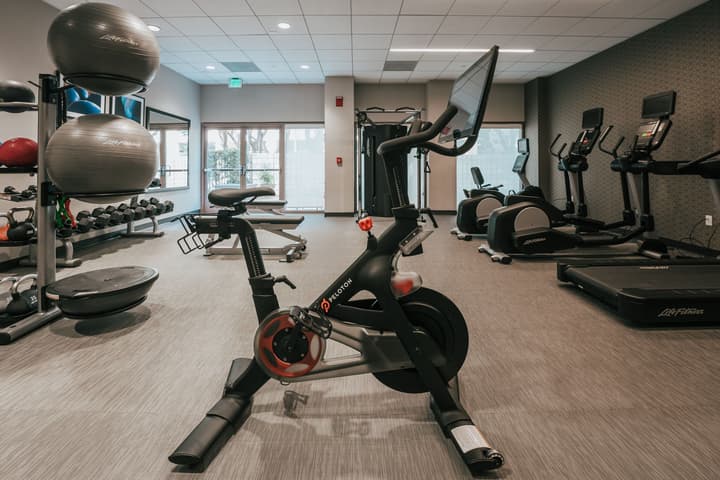 Courtyard by Marriott Los Angeles LAX/Century Boulevard