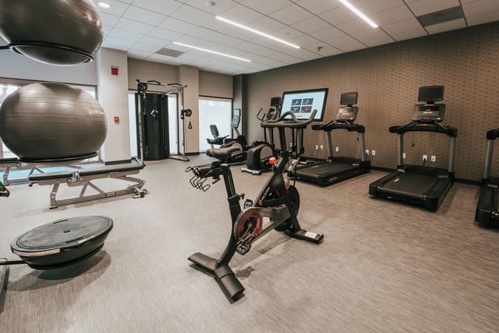 Courtyard by Marriott Los Angeles LAX/Century Boulevard