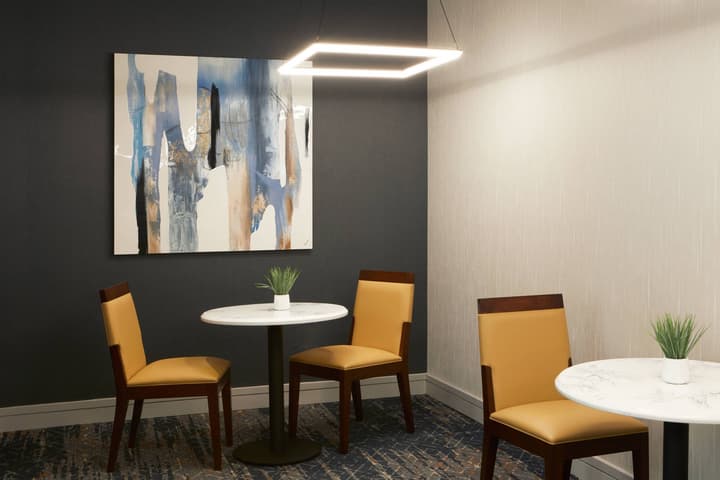 Courtyard by Marriott Los Angeles LAX/Century Boulevard