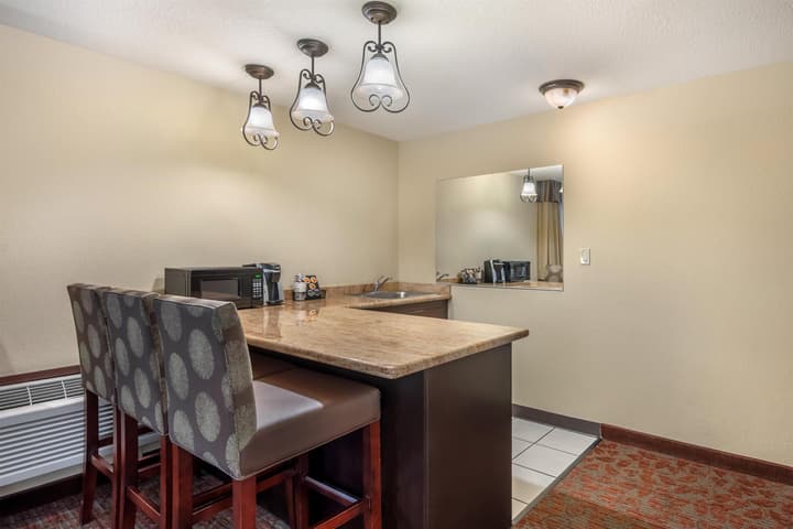 Best Western Windsor Inn