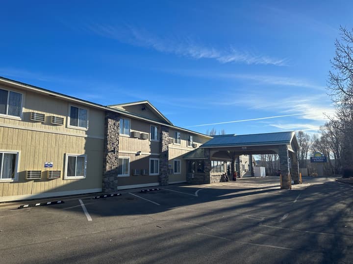 Days Inn & Suites by Wyndham Gunnison