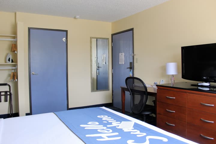 Days Inn & Suites by Wyndham Gunnison