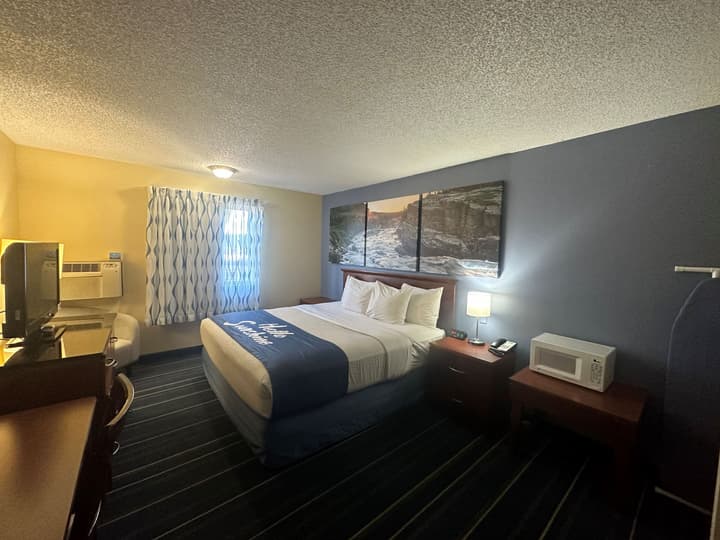 Days Inn & Suites by Wyndham Gunnison