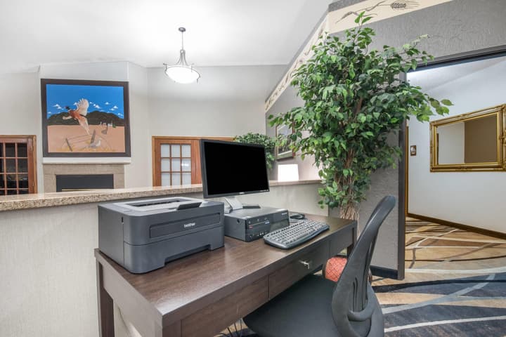 Days Inn by Wyndham Watertown