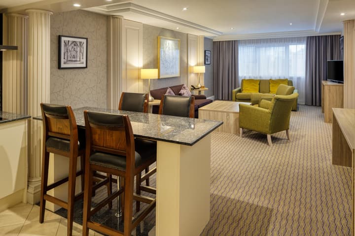 DoubleTree by Hilton Glasgow Central