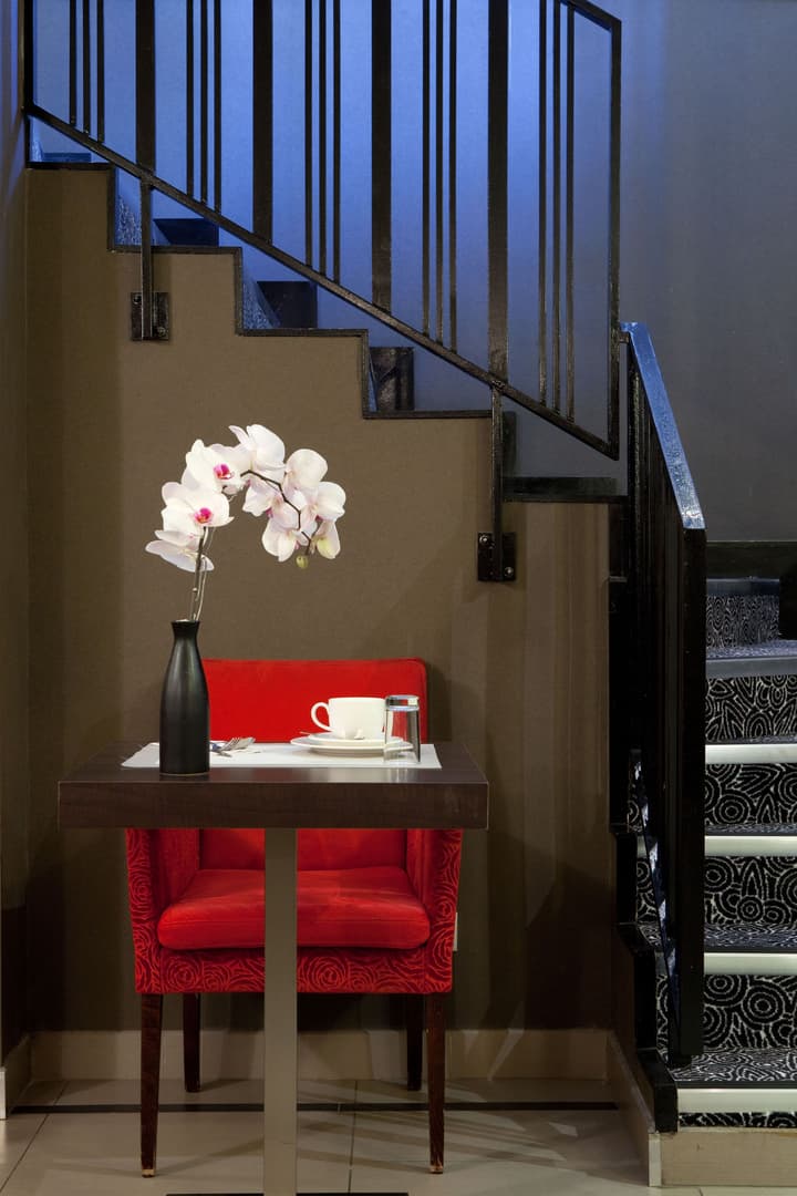 Hotel Eiffel Seine