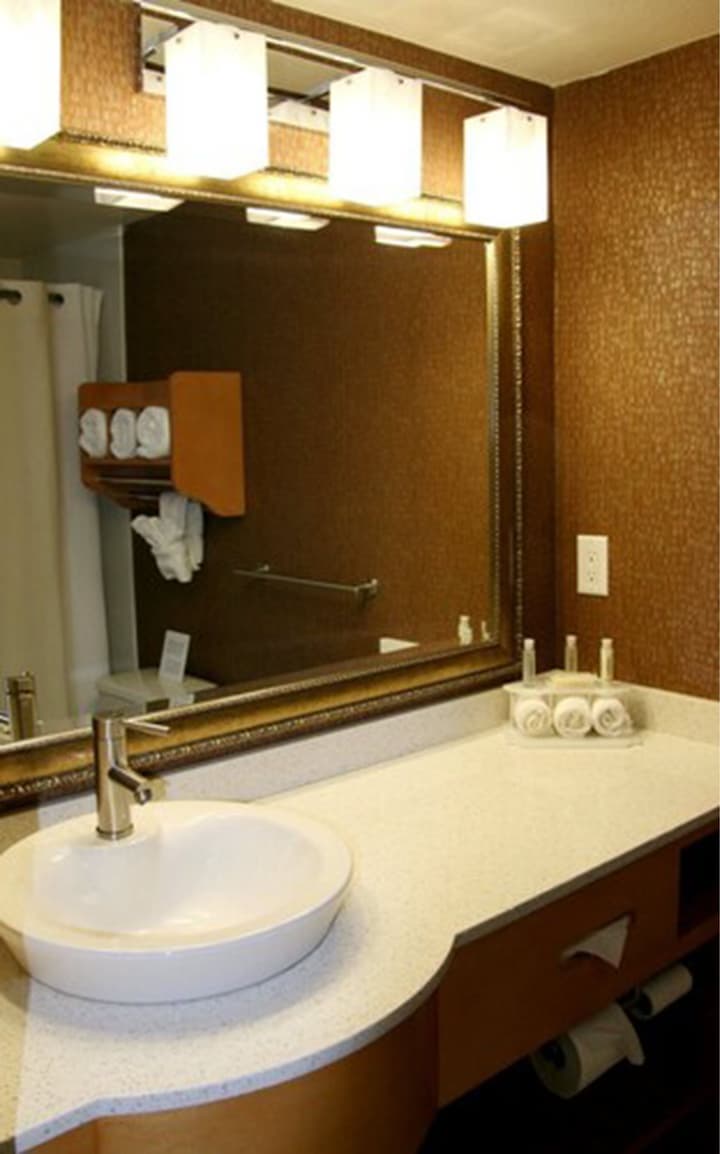 Holiday Inn Express Monterey-Cannery Row by IHG