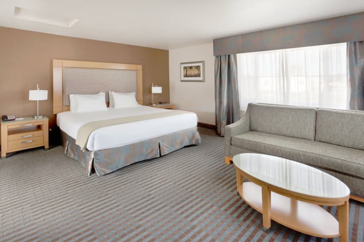Holiday Inn Express Monterey-Cannery Row by IHG