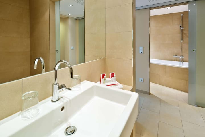 Austria Trend Hotel Ananas