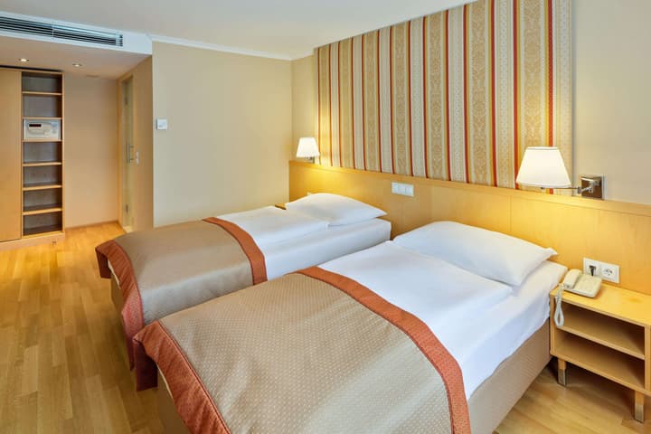 Austria Trend Hotel Ananas