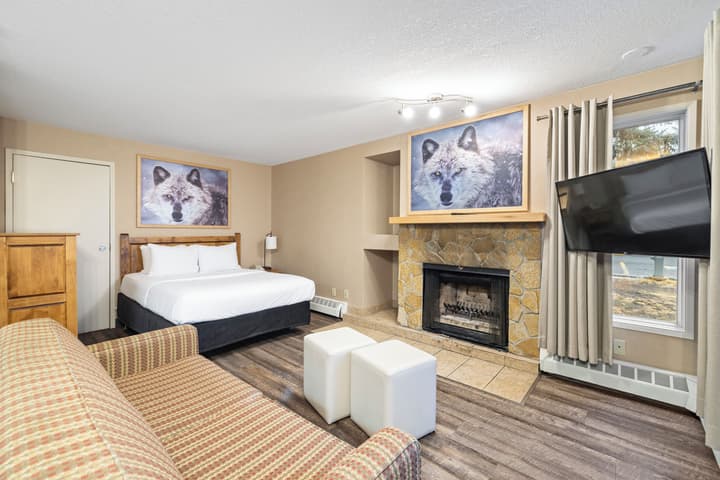 Banff Rocky Mountain Resort