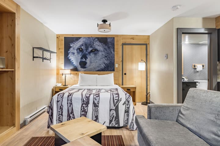 Banff Rocky Mountain Resort