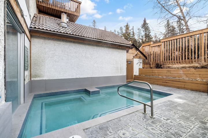 Banff Rocky Mountain Resort